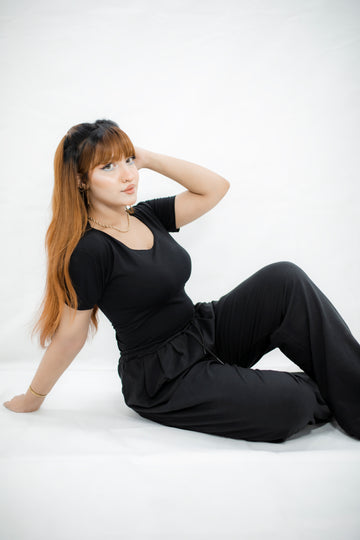SQUARE NECK SHORT SLEEVE